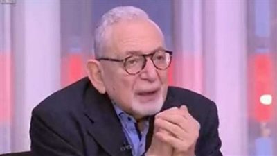 عدلى القيعي: اللى مش عايز الأهلي يمشي ويسيبه 