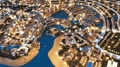 إنقاذ 15راكب انجليزي فى حريق لنش سياحى بمرسى علم