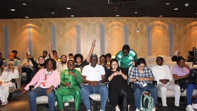 الشباب تنظم جولة سياحية بالإسكندرية للمشاركين بمنحة ناصر للقيادة الدولية