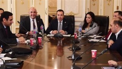 المصرية للاتصالات : 12 مليوناً و600 الف مشترك يخدمون 66 مليون مواطن