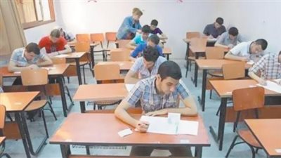 ارتياح بين طلاب الثانوية العامة فى المحافظات بعد الامتحانات.. الأسئلة مباشرة وسهلة