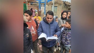 قصة أكبر طالب في مصر .. فيديو