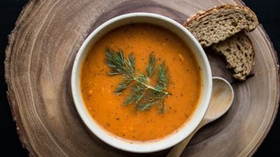 مصدر للطاقة.. حضري شوربة لحم بالشوفان