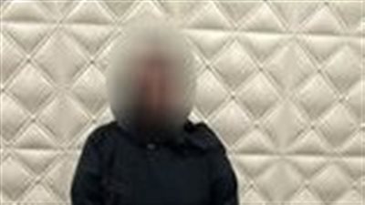 القبض على سيدتين تتاجران في المخدرات 