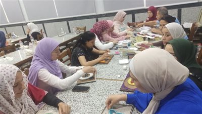 وزارة الشباب والرياضة تواصل تنفيذ فعاليات الملتقى الخامس للحرف اليدوية 