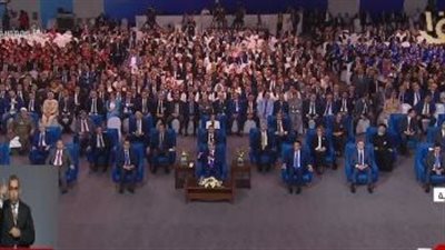 الرئيس السيسي يفتتح عددًا من المشروعات القومية بالإسكندرية والبحيرة