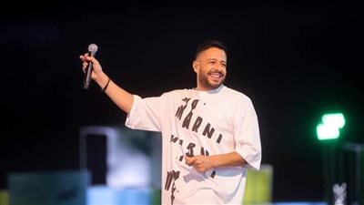 محمد حماقي يحتفل بعيد الأضحى في الكويت