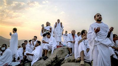 أدعية يوم عرفة مكتوبة لغير الحاج.. مستجابة