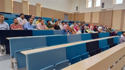 دورات تدريبية لرفع كفاءة الجهاز الإداري بجامعة سمنود التكنولوجيا 