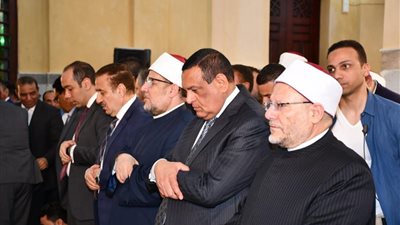 وزيرا التنمية المحلية والأوقاف ومفتي الجمهورية يفتتحون 