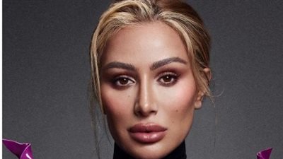 مايا دياب .. تخطف الأضواء بثوب قصير فى بلاد العم سام