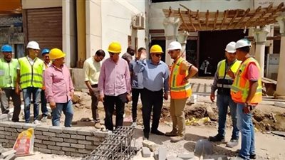 سكرتير بنى سويف يتفقد تأهيل المعرض التجاري 