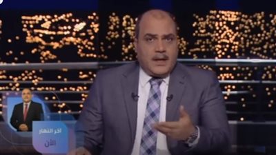 محمد الباز يكشف حقيقة تعويم الجنيه مجددًا.. أثق في كلام السيسي