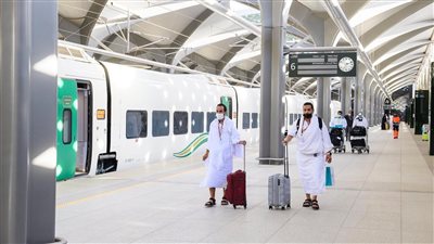 قطار الحرمين السريع يلبي الطلب المُتنامي لخدمة الأعداد المتزايدة من الحجاج 