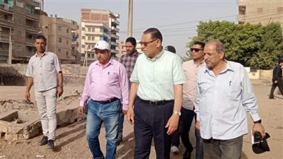 غراب يتفقد أعمال إحلال وتجديد جسر المصرف العمومي ببلبيس 