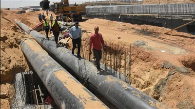 استمرار عمليات نقل مرافق نفق الأوسطي بالقاهرة الجديدة (شاهد) 