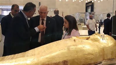 ممثل للاتحاد الأوروبي ونائب رئيس المفوضية يزور متحف الحضارة 