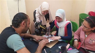 أنشطة مراكز الفنون وتنمية الإبداع لذوى القدرات والهمم مستمرة طوال الصيف