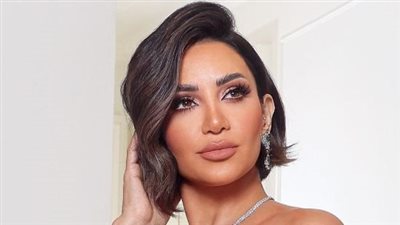 ديانا حداد .. إطلالة خضراء من الطبيعة الخلابة 