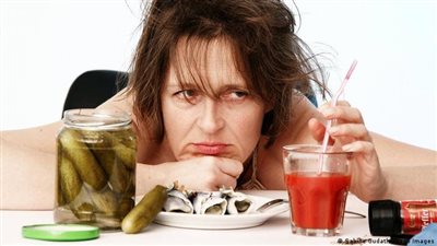 أسباب خفية وأدوية مجهولة وراء الشعور بالغثيان .. أطباء يكشفون مفاجأة