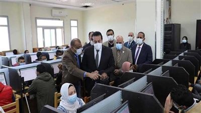 دور الاستراتيجية الوطنية للتعليم العالي في القضاء على البطالة| فيديو