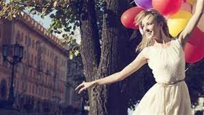 أسباب غير متوقعة تدفع النساء لاختيار حياة العزوبية| شاهد 