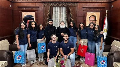  أسقف بني سويف يستقبل شباب وشابات المهجر
