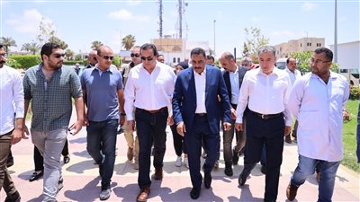 وزير الصحة يتفقد مستشفى مارينا المركزي لمتابعة خطة التأمين الطبي للمدن الساحلية