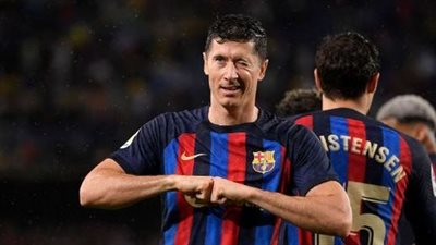 ليفاندوفسكي يكشف موعد اعتزال كرة القدم