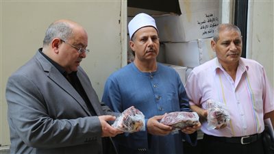 محافظ كفر الشيخ: توزيع طن لحوم على الأسر الأولى بالرعاية