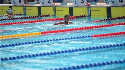 7 مصريين يتأهلون لنهائيات اليوم الأول من بطولة العالم للناشئين للسباحة بالزعانف 