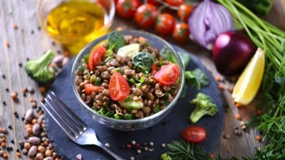 طريقة تحضير سلطة العدس البني| مفيدة للحوامل