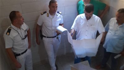 حملة مكبرة لإزالة مخالفات بناء بمنطقة 