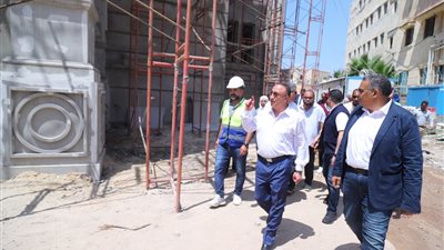  محافظ الإسكندرية: أعمال تطوير حلقة السمك وصلت ل85%