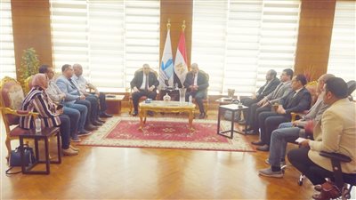 رئيس جامعة كفرالشيخ يستقبل مستشار وزير الصحة والسكان لشئون التعليم الطبي