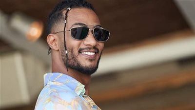 محمد رمضان بالأبيض والأسود بعدسة نيللي كريم (صور)