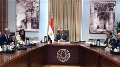 مدبولي يلتقي رئيس صندوق التنمية الحضرية لاستعراض ملفات العمل