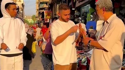 الفكاهة وخفة الظل علامة مميزة.. 