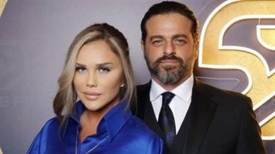 نيكول سابا تواكب موضة ربيع وصيف 2023 (صور)