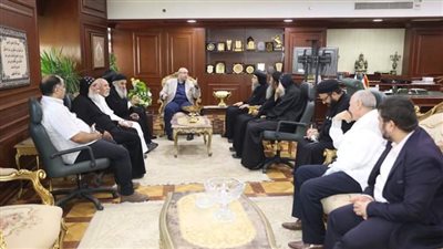محافظ بني سويف يستقبل قيادات وممثلي الطائفتين الأرثوذكسية والكاثوليكية