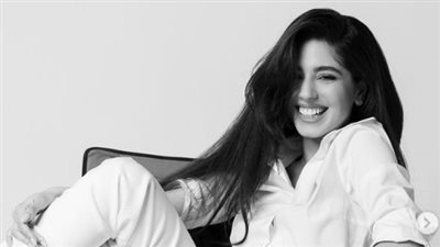 مايان السيد تستعرض أنوثتها داخل حديقة الأزهر (صور)