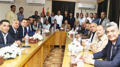 رئيس العامة للمرافق يطالب اللجان النقابية بالتواصل مع القواعد العمالية  
