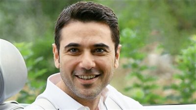 أحمد عز يدخل عالم الكوميديا بـ خُط الصعيد 