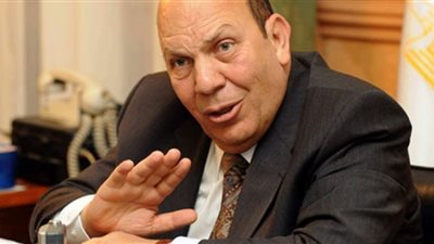 لبيب: نحصر المواقع الصالحة لإقامة محطات غاز طبيعى