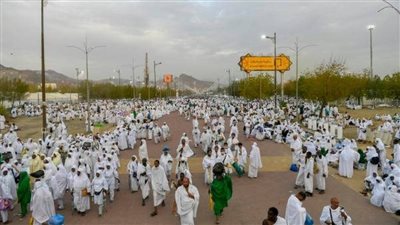 تفويج الحجاج إلى عرفة الساعة الـ 8 مساء اليوم