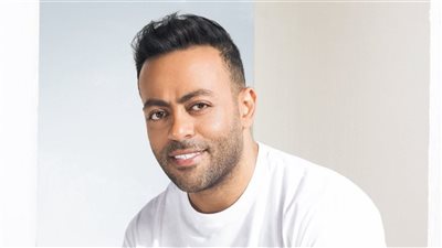 اصحى للكلام .. تامر عاشور يحصد 140 ألف مشاهدة بأحدث أغنية