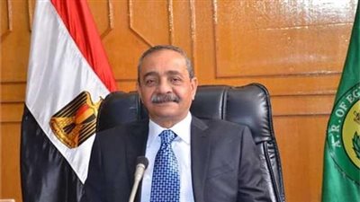 محافظ الإسماعيلية يهنئ رئيس الجمهورية بحلول عيد الأضحى المبارك