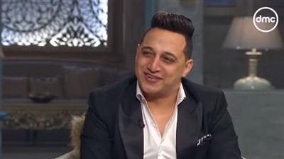 رضا البحراوي يكشف كواليس احترافه الغناء (فيديو)