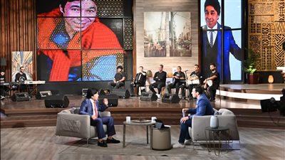 سهرة غنائية مميزة تجمع حسام حسني وحمدي بتشان في 