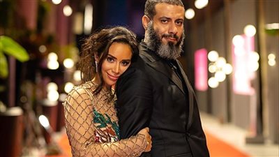 بسنت شوقي تنفي شائعة طلاقها من محمد فراج بطريقتها.. شاهد